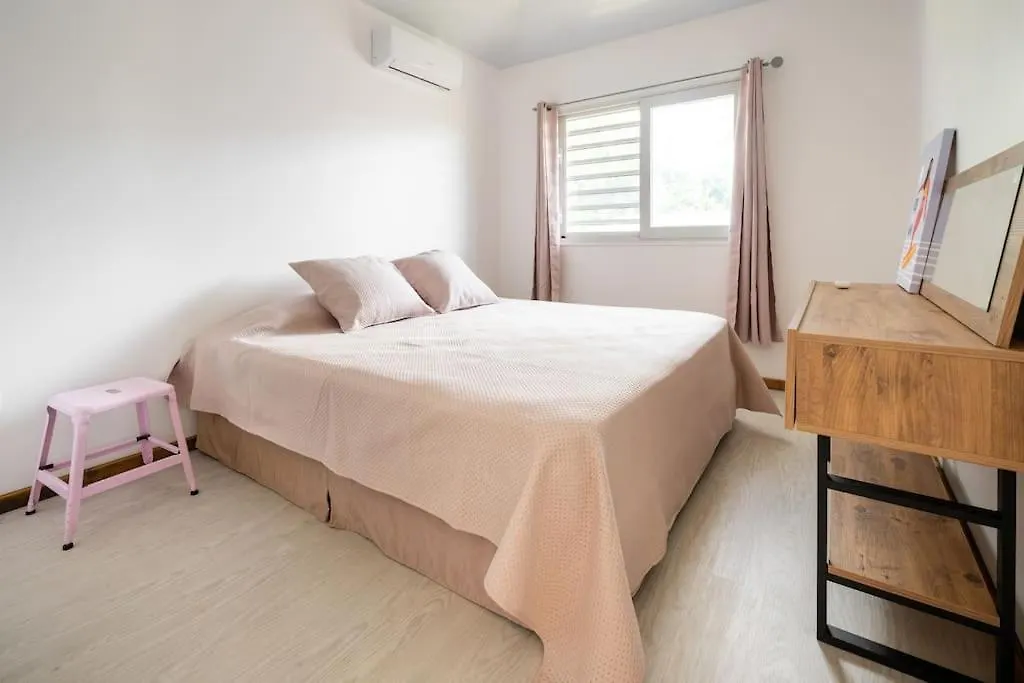 Hébergement de vacances Fully Equipped Bungalow Next To A White Sand Beach Moorea